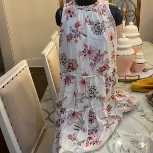 Worn once! Ann Taylor large floral dress. So cute!